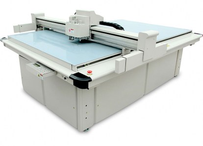 dcz-703